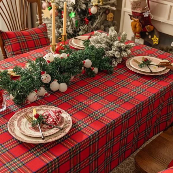 Plaid Christmas Tablecloth | Red & Green Holiday Decor - Image 5